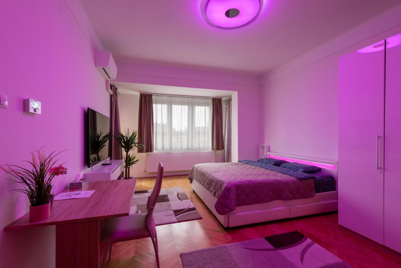 Budapest Deluxe Apartman With Free Parking Place Exteriör bild