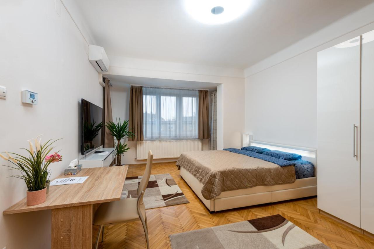 Budapest Deluxe Apartman With Free Parking Place Exteriör bild